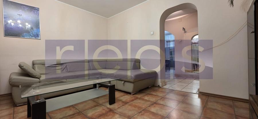 Apartament cu 3 camere decomandat, mobilat în Nerva Traian