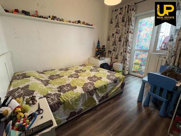 Apartament cu 4 camere decomandat, mobilat în Dristor