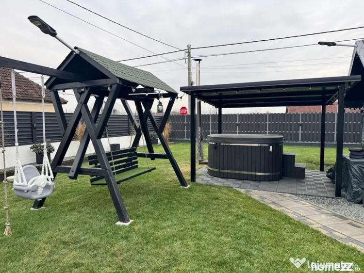 Casă cu 7 camere cu Teren 900 Mp în Hideaga