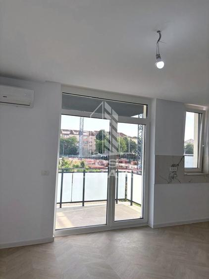 Garsonieră decomandată în Aradului