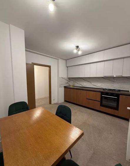 Apartament 2 camere, Mall Vitan, renovat, decomandat, ideal birouri - 3