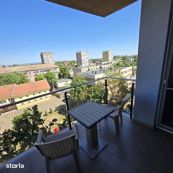 Apartament cu 2 camere nedecomandat în Romanilor