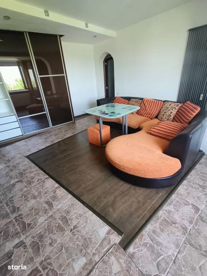 Apartament cu 3 camere în Antiaeriană