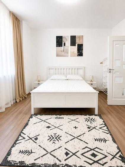 Apartament cu 2 camere semidecomandat în Victoriei