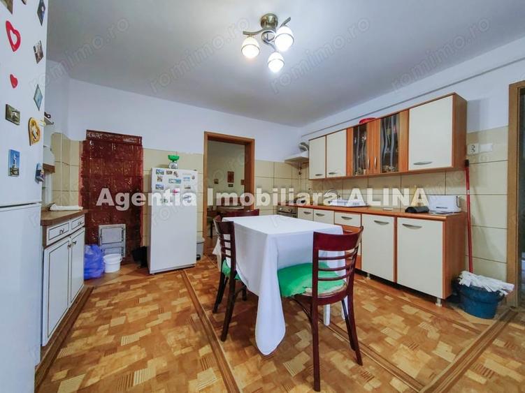 Casă cu 6 camere în Simeria
