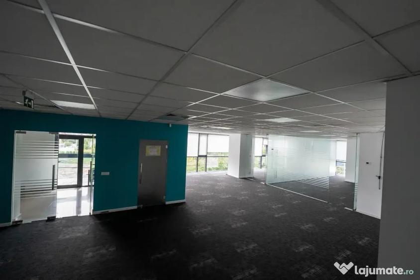 Spațiu comercial, de 815 mp, în Chiajna
