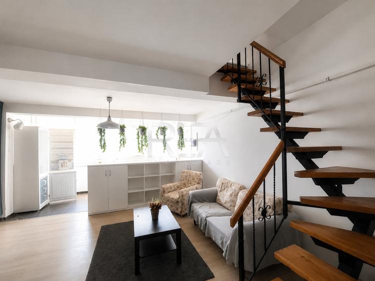 Apartament cu 3 camere decomandat, mobilat în Titan