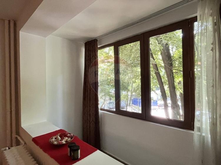 Apartament cu 2 camere de vânzare în zona Alexandru Obregia - 4