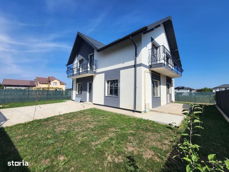 Casă cu 4 camere în Valea Ursului