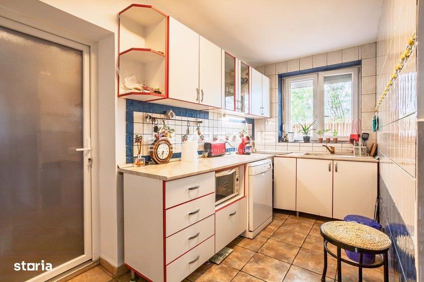 Casă cu 4 camere cu Teren 1370 Mp în Bodrogu Nou