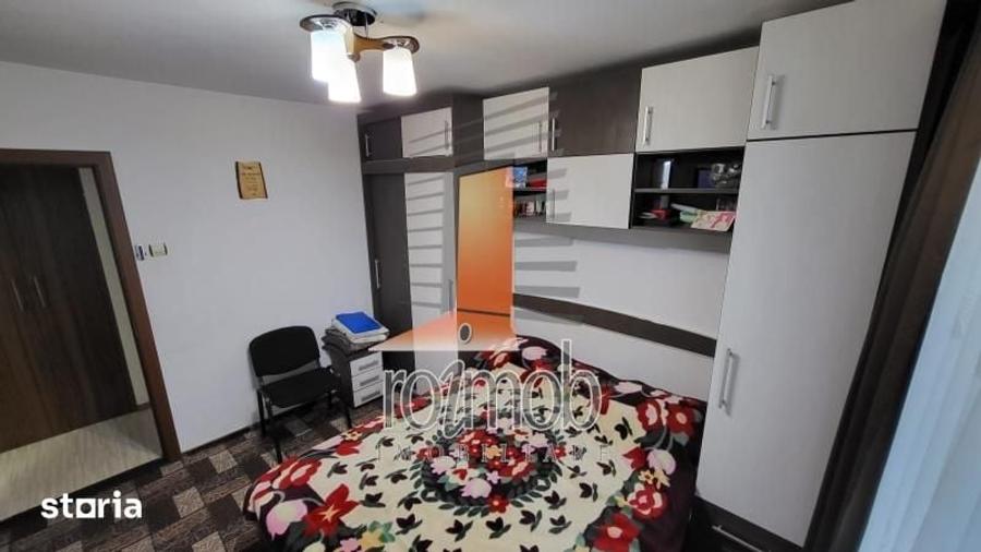 Apartament cu 3 camere în Pantelimon