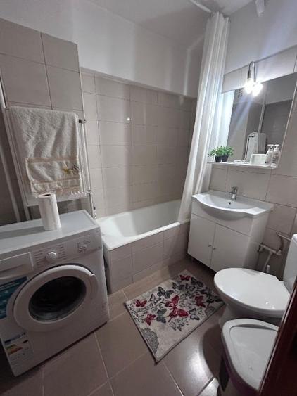 Apartament cu 2 camere decomandat, mobilat în Calea București
