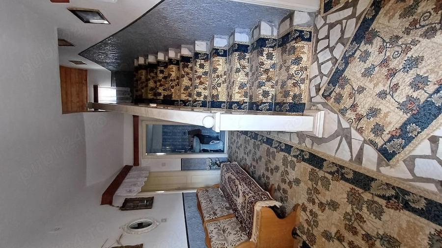 Casă cu 3 camere cu Teren 526 Mp în Vinerea