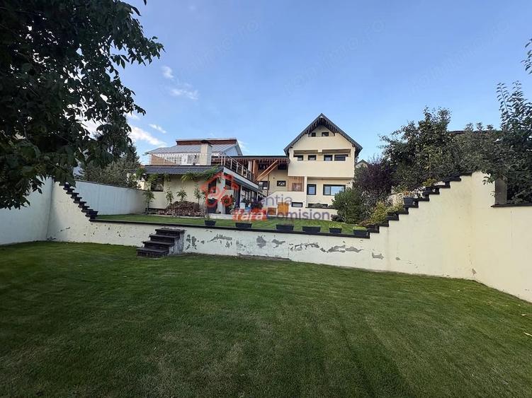 Casă cu 2 camere cu Teren 1200 Mp în Filiași