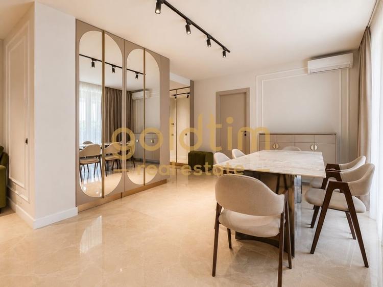 Apartament cu 4 camere decomandat, mobilat în Iancu Nicolae