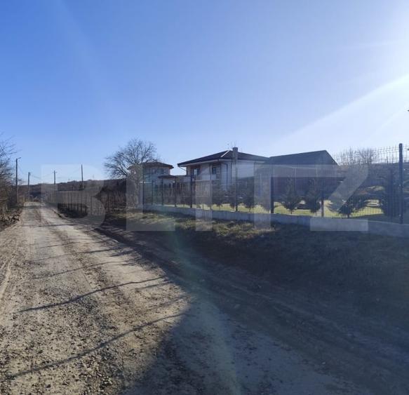 Teren Construcții intravilan de 852 mp, în Șorogari