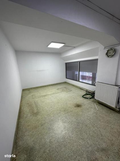 Spațiu comercial, de 200 mp, în Ultracentral