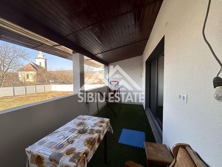 Casă individuală cu 3 camere cu Canalizare în Săcădate
