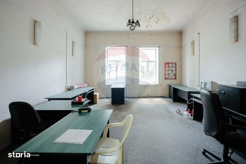 Apartament cu 3 camere în Ultracentral