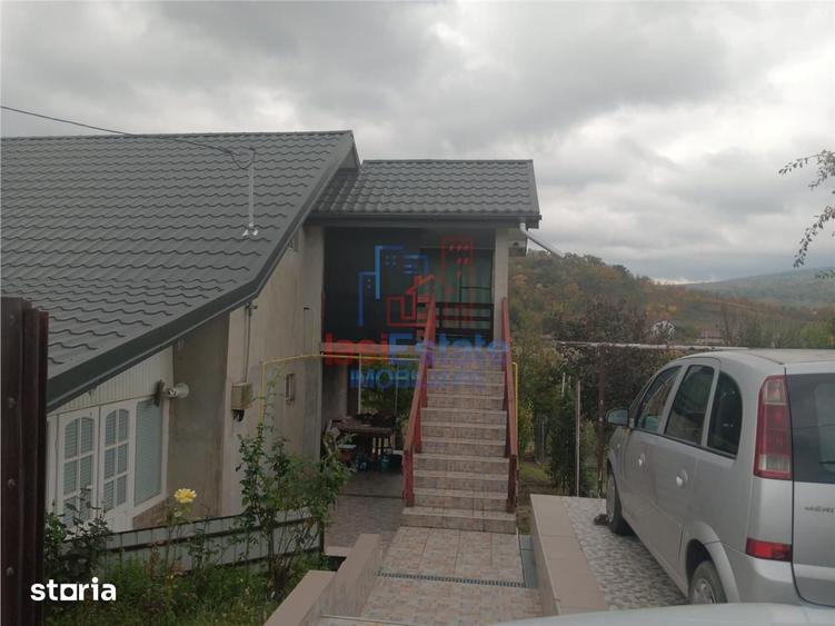 Casă cu 3 camere cu Teren 2200 Mp în Tomești