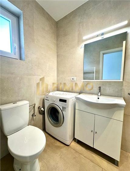 Duplex cu 3 camere cu Canalizare în Est