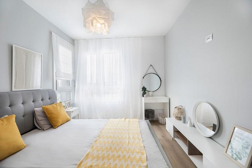 Apartament cu 2 camere decomandat în Militari — fotografia 1