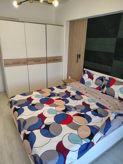 Apartament cu 3 camere decomandat, mobilat în Rahova