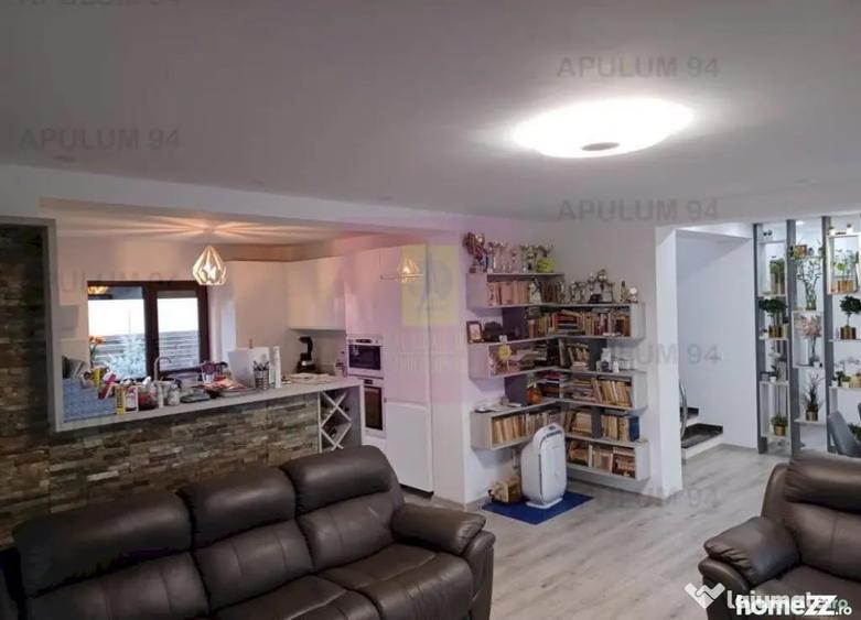 Casă cu 4 camere cu Teren 568 Mp în Săbăreni