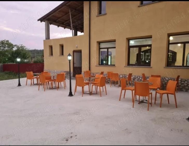 Casă cu 3 camere în Dănești