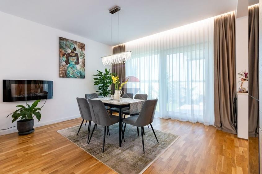 Casă individuală cu 5 camere cu Teren 452 Mp în Corbeanca