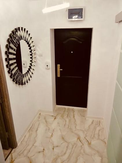 Apartament cu 2 camere semidecomandat, mobilat în Câmpia Libertății
