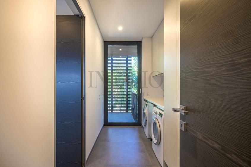 Apartament cu 5 camere în Primăverii