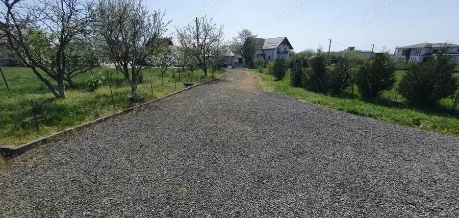 Casă cu 4 camere cu Teren 5800 Mp în Tăuții-Măgherăuș