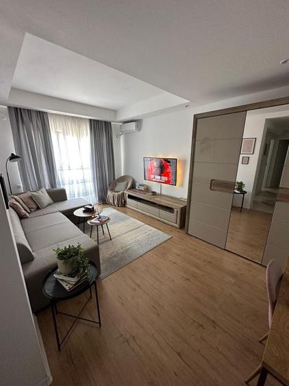Apartament cu 2 camere decomandat în Crețuleasca