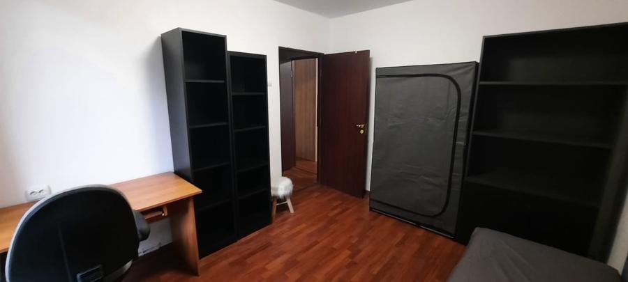 Apartament cu 2 camere nedecomandat, mobilat în 7 Noiembrie