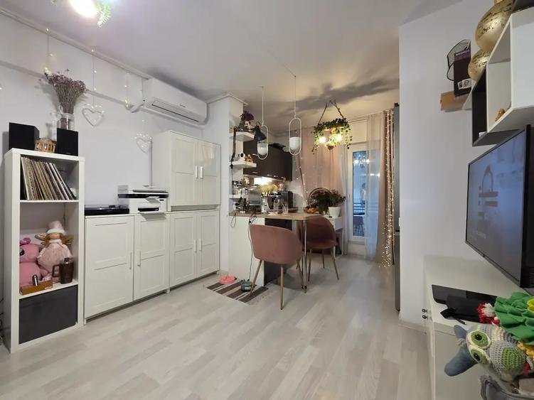 Apartament cu 2 camere decomandat, mobilat în Theodor Pallady