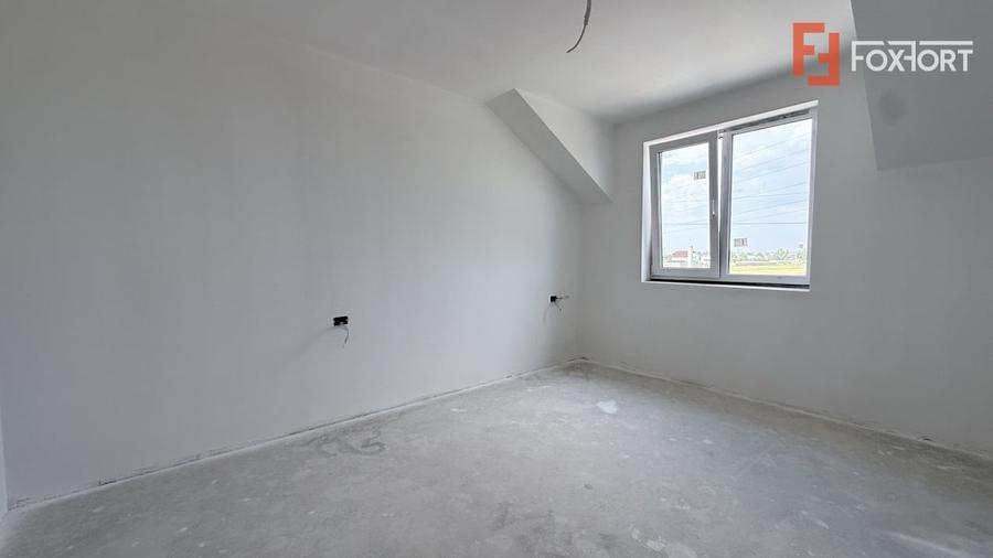 Duplex cu 4 camere cu Teren 290 Mp în Moșnița Nouă