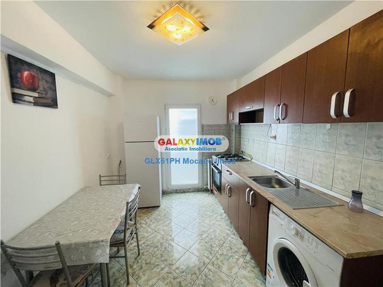 Apartament cu 2 camere decomandat, mobilat în Democrației
