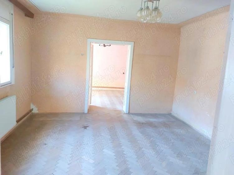 Casă cu 3 camere cu Teren 470 Mp în Șagului