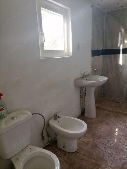Casă cu 2 camere cu Teren 1440 Mp în Central