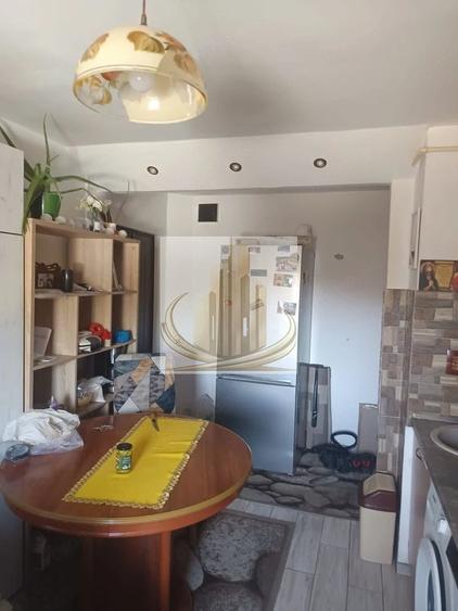 Apartament cu 2 camere decomandat în Lipovei