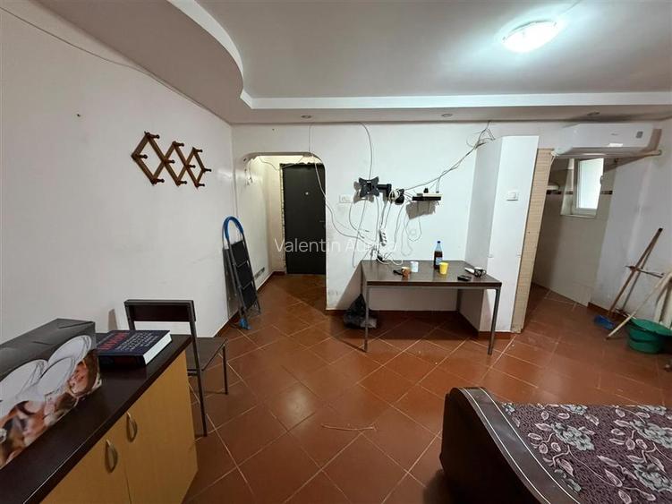 Apartament 2 camere, parter, 30mp, zona Bahne de vanzare