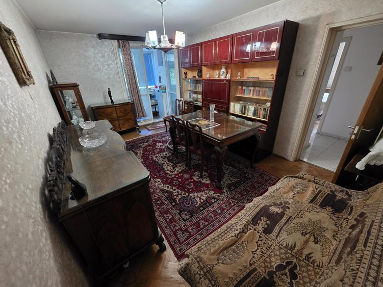 Vanzare 3 camere Dristor - Ramnicu Sarat 10 minute metrou - 2