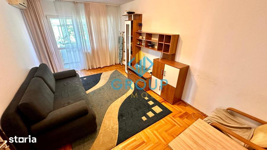 Apartament cu 3 camere decomandat în Șerbănești