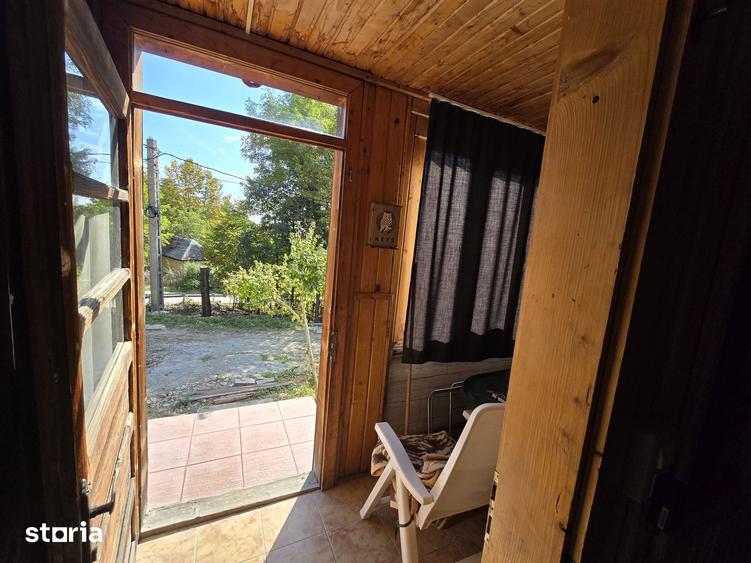 Casă cu 3 camere cu Teren 430 Mp în Cornu