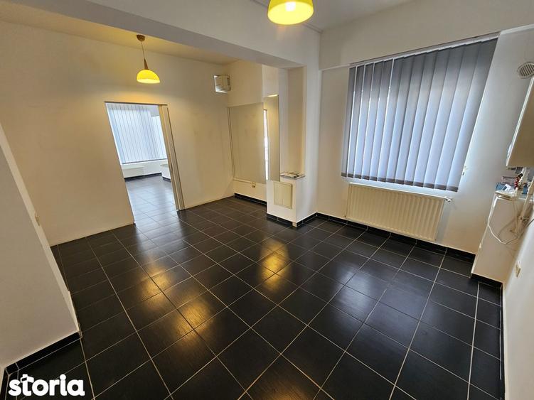 Spațiu comercial, de 64 mp, în Chiajna