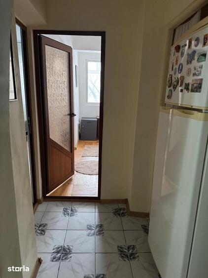 Apartament cu 2 camere în Micro 13