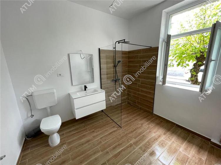 Apartament cu 2 camere decomandat în Piața Cluj