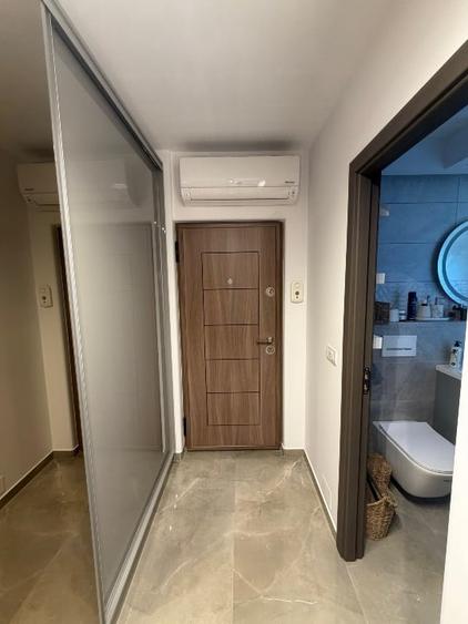 Apartament cu 2 camere decomandat, mobilat în Central
