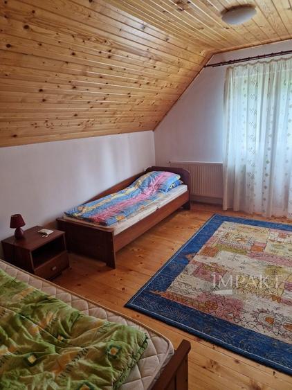 Casă individuală cu 4 camere cu Teren 1300 Mp în Dealu Negru